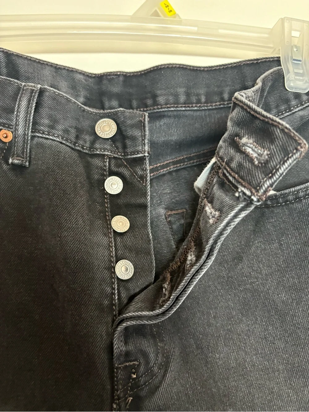 Levi's Men's Black Straight Jeans